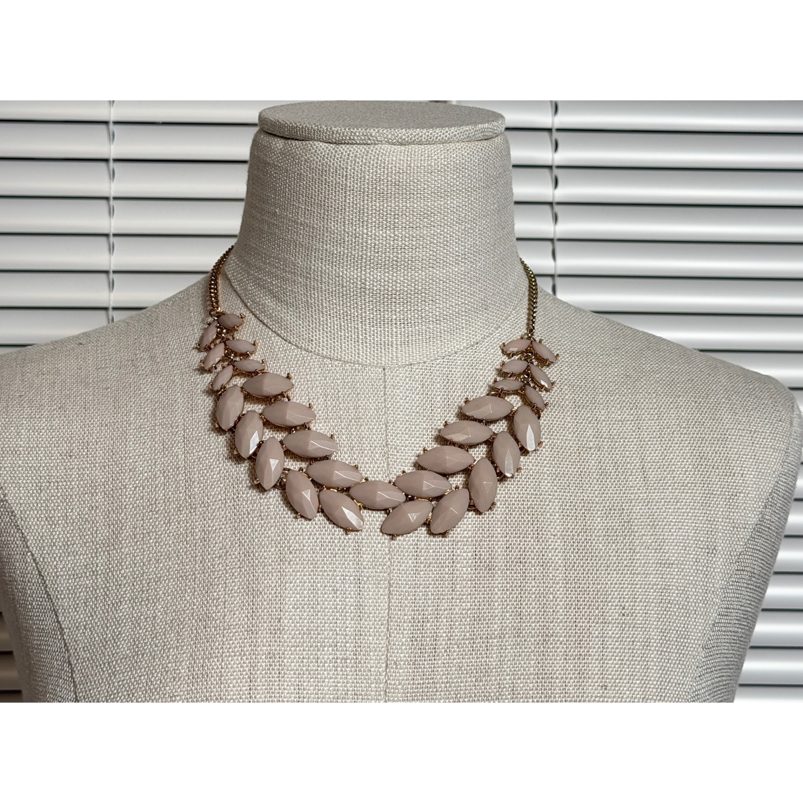 H&M Bib Necklace Mauve Marquise Resin Gold Tone Neutral Statement Piece